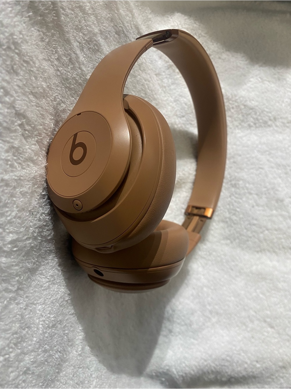 Over-Ear Wireless Headphones - Brown